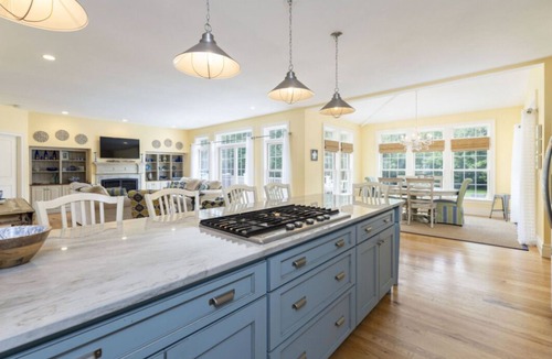 Watch Hill House | Large, 4,300 sq. ft. custom built 5 BR home on private 2.2 acres in Watch Hill