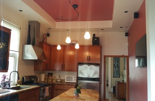 Ralph Bunche House | Large & Lovely 4 Bedroom/2 Bath Townhouse In Oakland