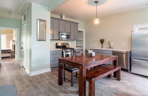 West Oakland House | Large Victorian + Off-street gated parking + Minutes to SF!