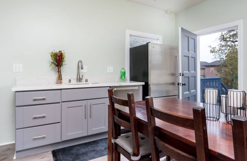 West Oakland House | Large Victorian + Off-street gated parking + Minutes to SF!