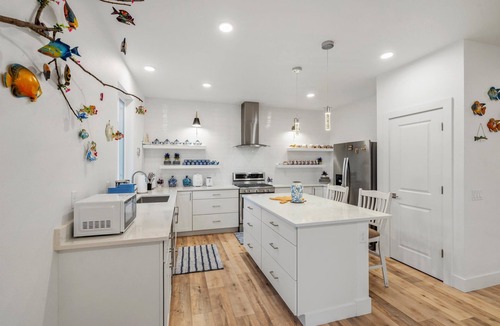 Bayshore - Klatt House | LE'S SINGLE HOUSE: PEACEFUL, SWEET HOME