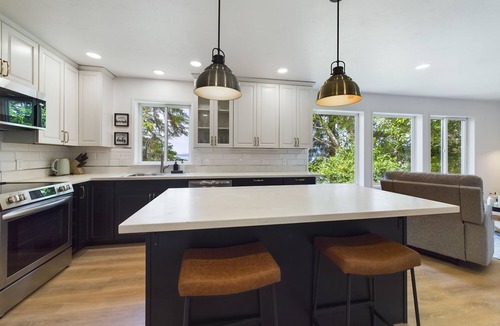 Juneau Villa | Lena Beach Retreat - Oceanfront Luxury