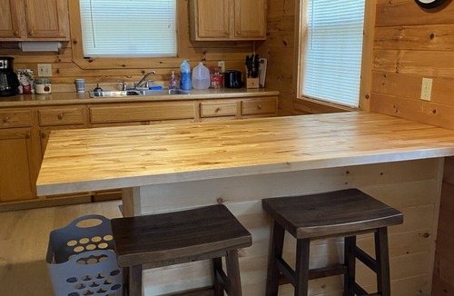 Skowhegan Cabin | Loon Lodge.A charming 2-bedroom cabin in the woods of Skowhegan with AC, WiFi