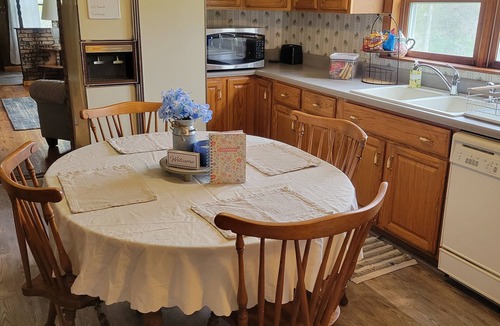 Ozark House | Lovely 2-bedroom farmhouse with central heat/AC in a quiet country setting.
