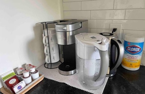 Almonte House | Lovely and Quiet suite with GORGEOUS VIEWS-10 min to Golden Gate Bridge