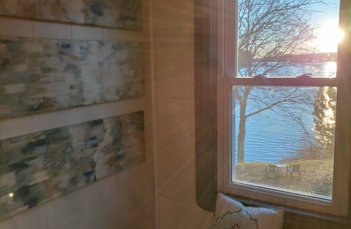 Fairfield Cottage | Lovely Historic Waterfront Home on Kennebec River, by Month, or weeks in Summer