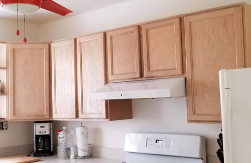 Richmond Annex Apartment | Lovely Secret Garden Full Apartment: 2 bedrooms and two bathrooms