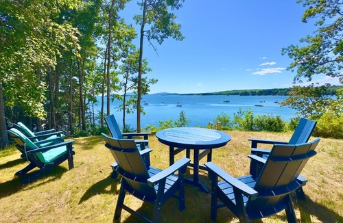 Sullivan House | Lucky Stone Retreat - private beach & Acadia view