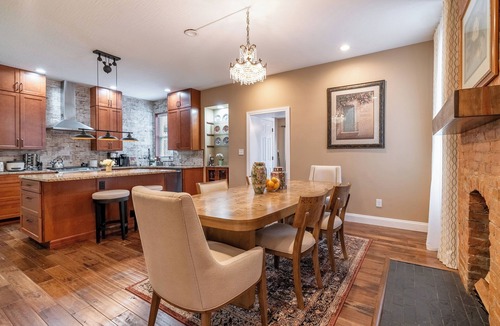 German Village House | Luxe Historic German Village Gem. Walk to Schiller Park + Near Downtown & OSU