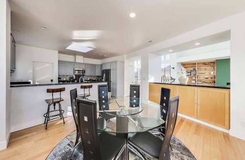 Piedmont House | Luxurious Hillside Home w/AC & Gorgeous SF Views!