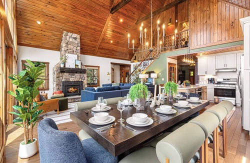 Sunday River Area House | Luxury Chalet - Hot tub, Game room, Speakeasy, Mountain views, near Sunday River