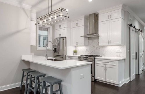 Downtown Columbus House | Luxury Columbus Townhouse with Game Room & Patio