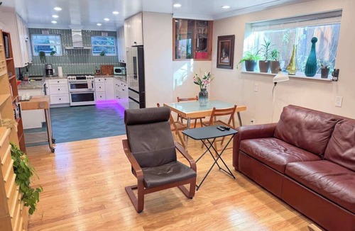 Fairview Park House | Luxury Family Home Close to UC Berkeley