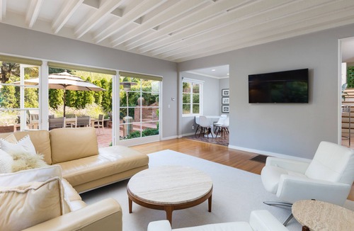 Claremont House | LUXURY GARDEN OASIS IN COVETED CLAREMONT NEIGHBORHOOD