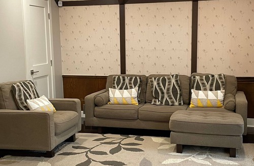 Noble Cottage | Luxury Guest Suite with Private entrance in San Jose.