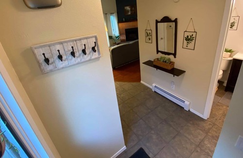 University Area Condo | Luxury one bed condo close to hospitals and trails