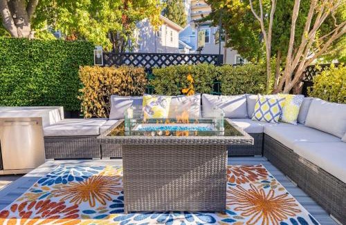 Piedmont Avenue House | Luxury Retreat with Private Au Pair Suite