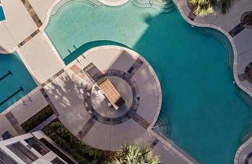 Houston Apartment | Luxury Suite with Pool near Medical Center & NRG- FIFA