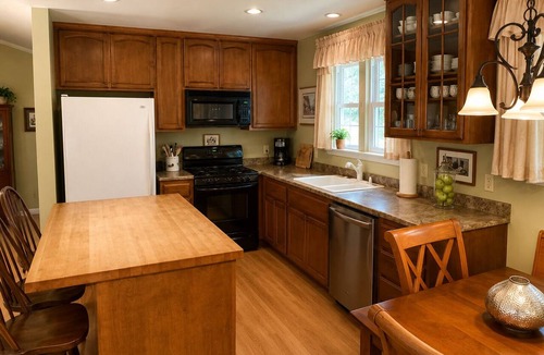 Placerville House | Maggie's Cottage