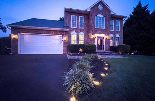Manassas House | Magic Hide Aways