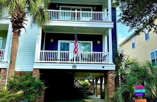 Surfside Beach House | Make memories in this spacious home, short walk to the beach and Surfside Pier.