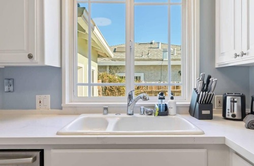 Redwood City House | Marbella Lane - Modern and Sleek Home in Redwood