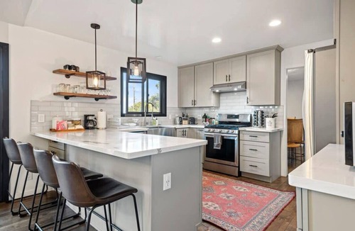 Colma House | @ Marbella Lane- Perfect Blend of Scenic & Comfort