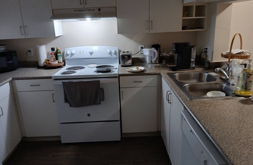 San Ramon Condo | Marvelous 1-bedroom condo with AC in sunny San Ramon