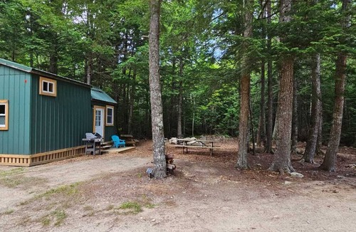 Whitney Cabin | Marvelous water front cabin with AC in Lakeville - Stay cool and cozy and relax!