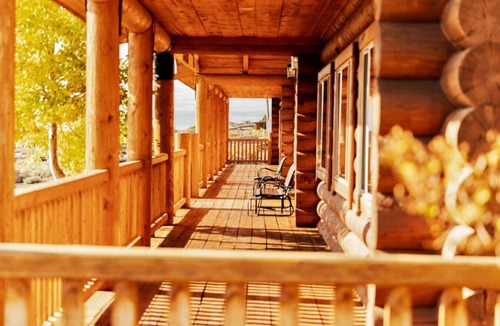 Lyman Cabin | Massive Group Lodge with 7 Cabins, 3 Suites, Hot Tub, and Sport Court