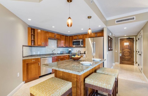 Honokowai Condo | Maui Resort Rentals: Honua Kai Konea 615 - 6th Floor Studio w/Full Ocean Views!