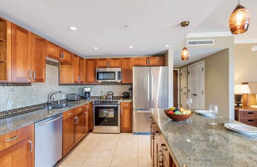 Honokowai Condo | Maui Resort Rentals: Honua Kai Konea 615 - 6th Floor Studio w/Full Ocean Views!