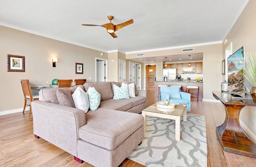 Honokowai Condo | Maui Resort Rentals: Honua Kai Konea 705 - Upgraded 7th Floor Interior 2BR Suite w/Unobstructed Ocean Views!
