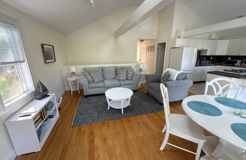 Brunswick House | Mere Point Coastal Cottage