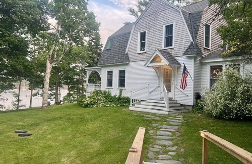 Brunswick House | Mere Point Sunrise Views at Eastern Shore!