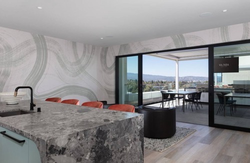 Menlo Park Condo | Modern 1BR at Vasara | Resort-Style Amenities in Menlo Park