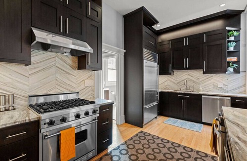 Pacific Heights Condo | Modern Charming Pacific Heights Home Best Location