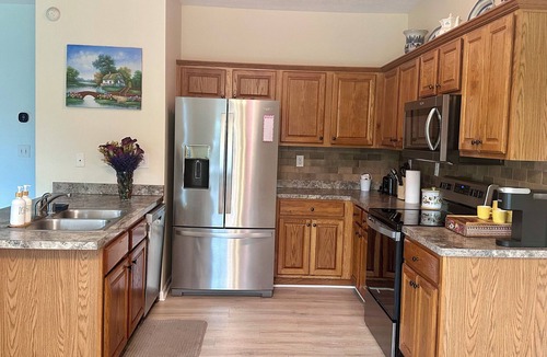 Lexington House | Modern Comfort Near Horse Country & Bourbon Trail