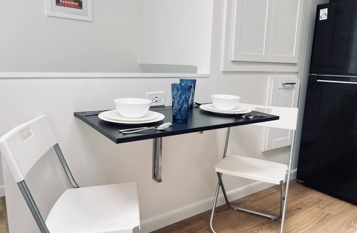 San Bruno Apartment | Modern Guest Studio Near SFO with Kitchen & Laundry