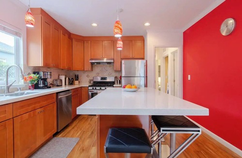 College Terrace Condo | Modern Living in Palo Alto, 1 Block to Stanford #2337