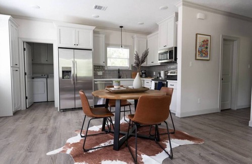 Bryan House | Modern Nest - Brand New House w/modern amenities