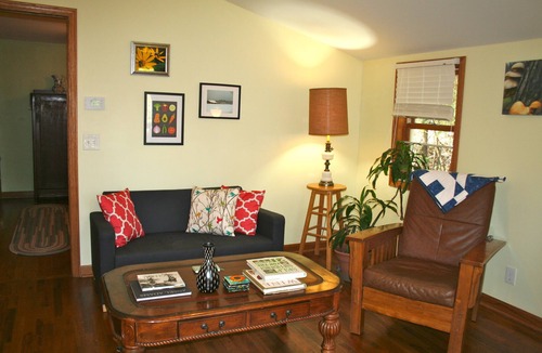 Cobden House | MoJo Valley Cottage