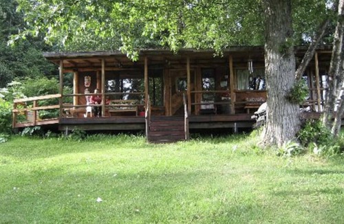 Homer Cabin | Moose Twin Cabins.