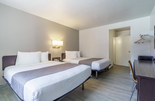 Ardenwood Hotel | Motel 6 Fremont, CA - North