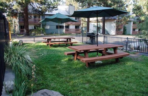 Mammoth Lakes Condo | Mountain Shadows #F02 | Near Shuttle & Shopping!