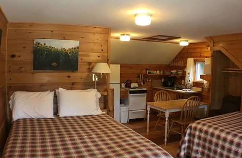 Stratton Hotel | Mountain View Motel & Campground