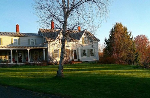 Oakland House | My Valhalla Farm