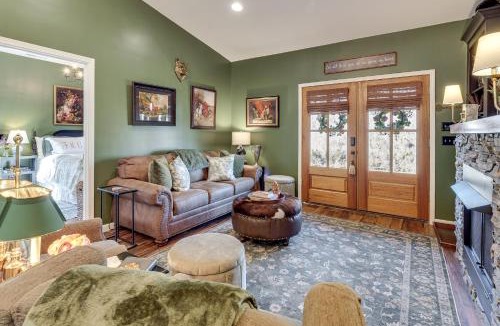 Chestnut Mound House | Nature Meets Nashville! Mtn-View Home in Hickman