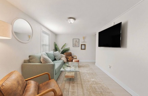 Clearwater Apartment | Nautical Bliss 1-bedroom apartment in beautiful Clearwater