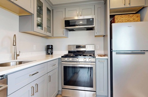 Ocean Park Cottage | Nautical View